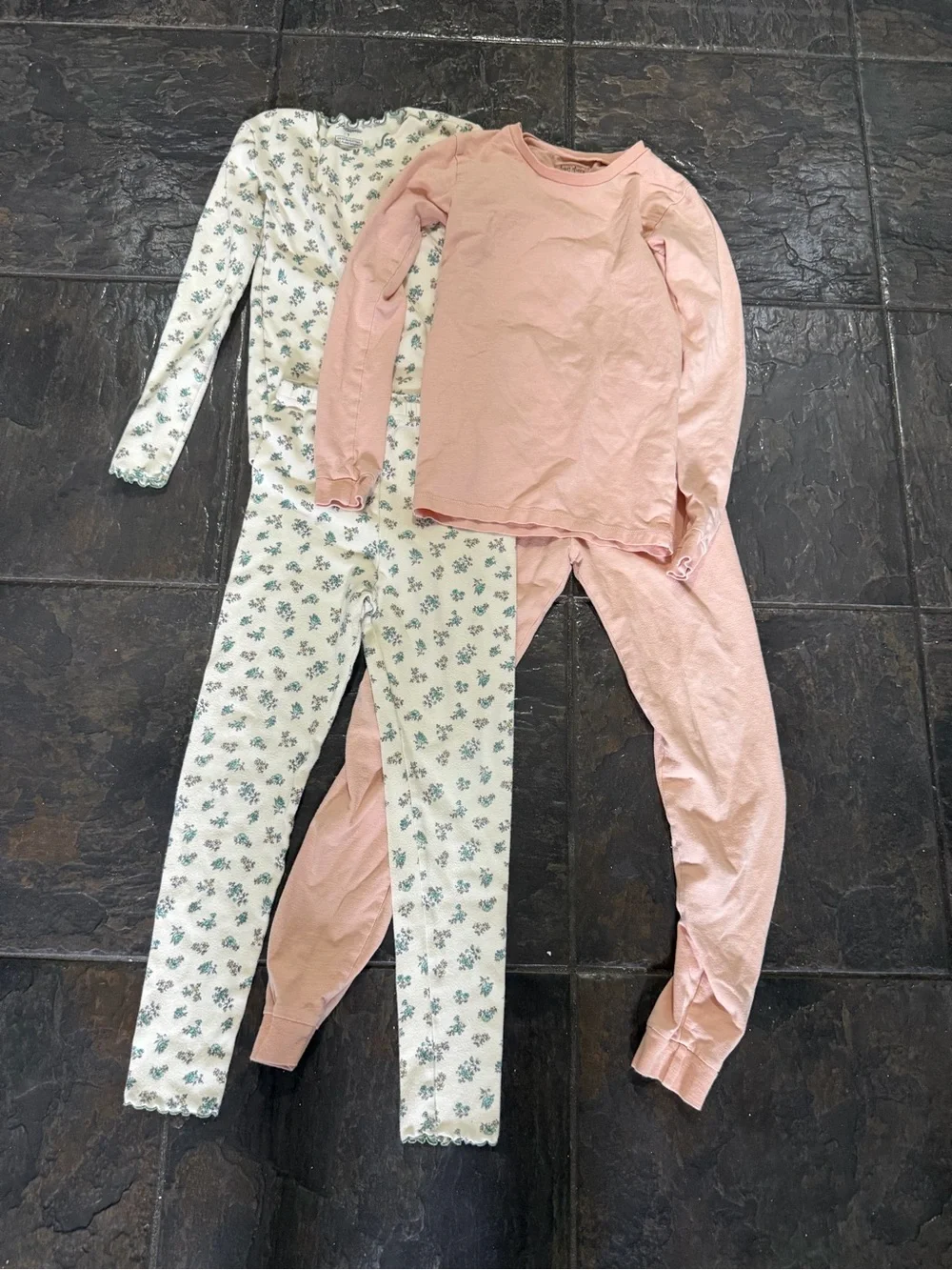 Burt’s Bees + Aumau Girls Pajama Bundle Size 7/8 Floral Pink 4 Piece Set